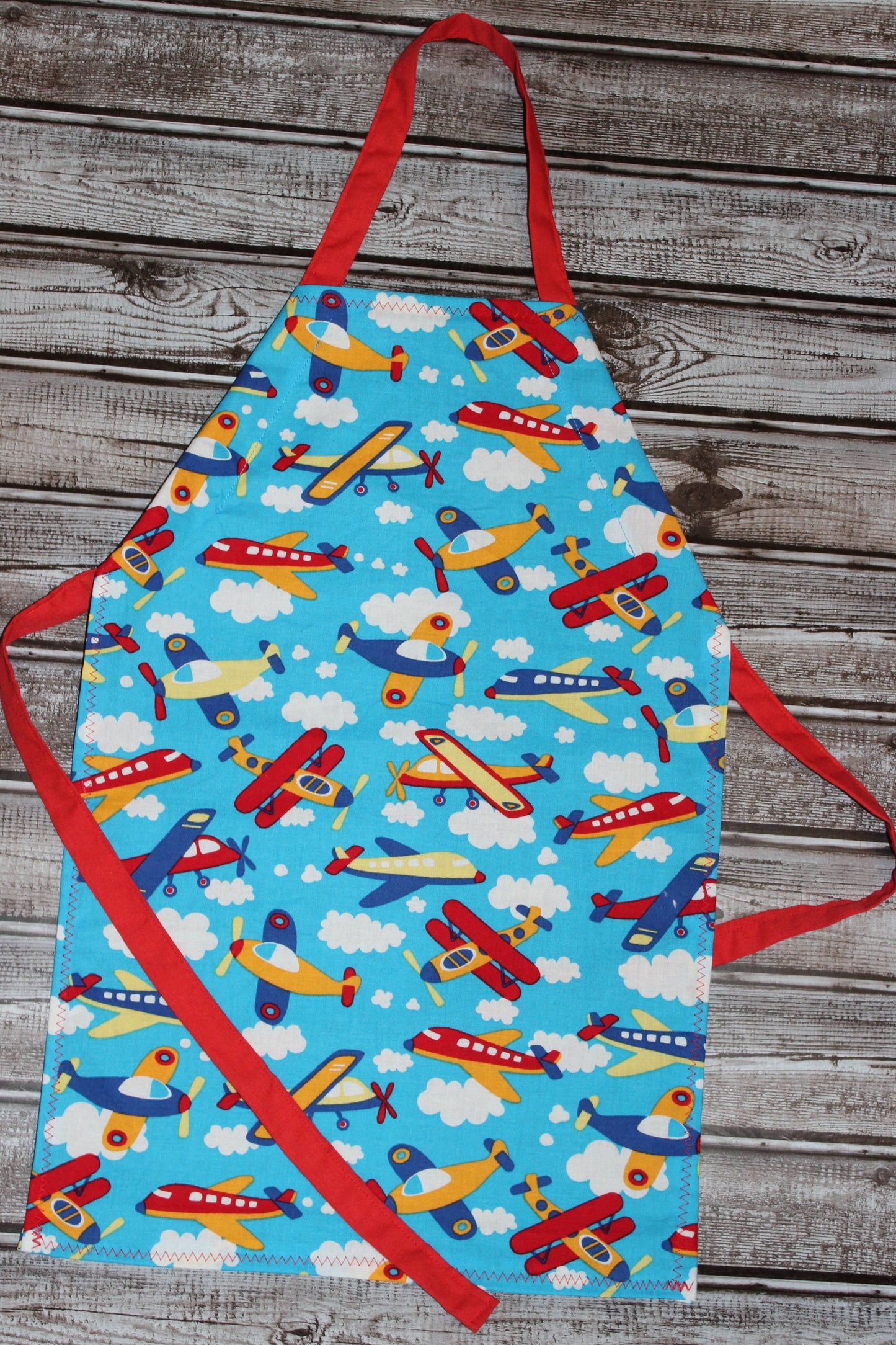 Adjustable Child's Apron in Airplanes