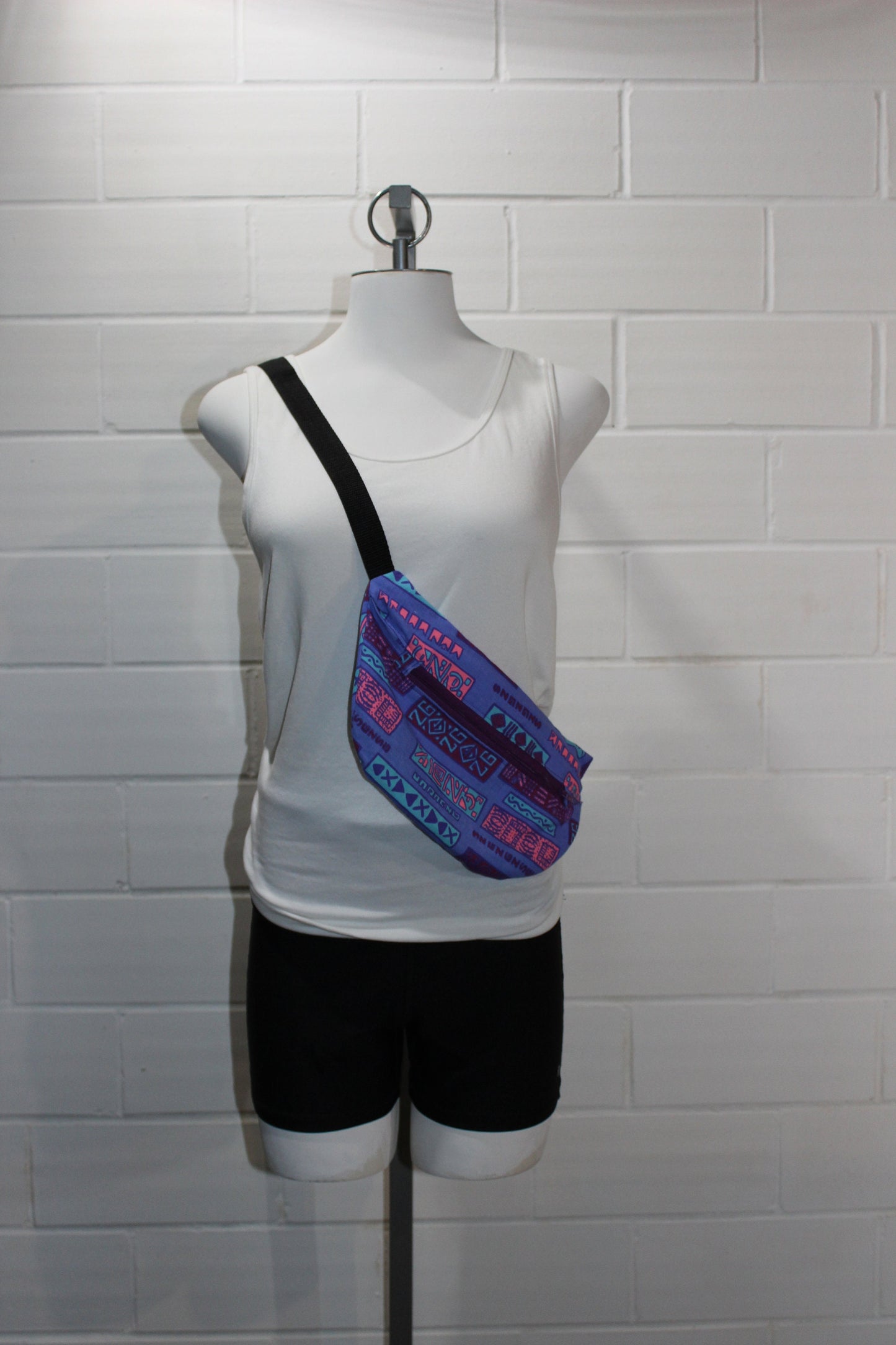 Fanny Pack | Bum Bag | Belt Bag | 90s-Themed