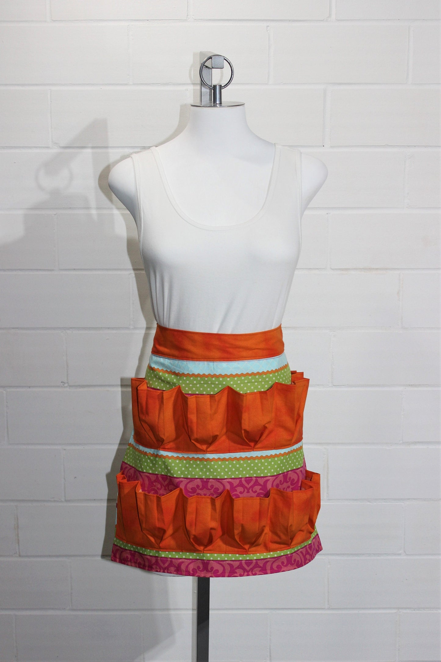 Egg Collecting Apron - Horizontal Stripes with Orange Pockets